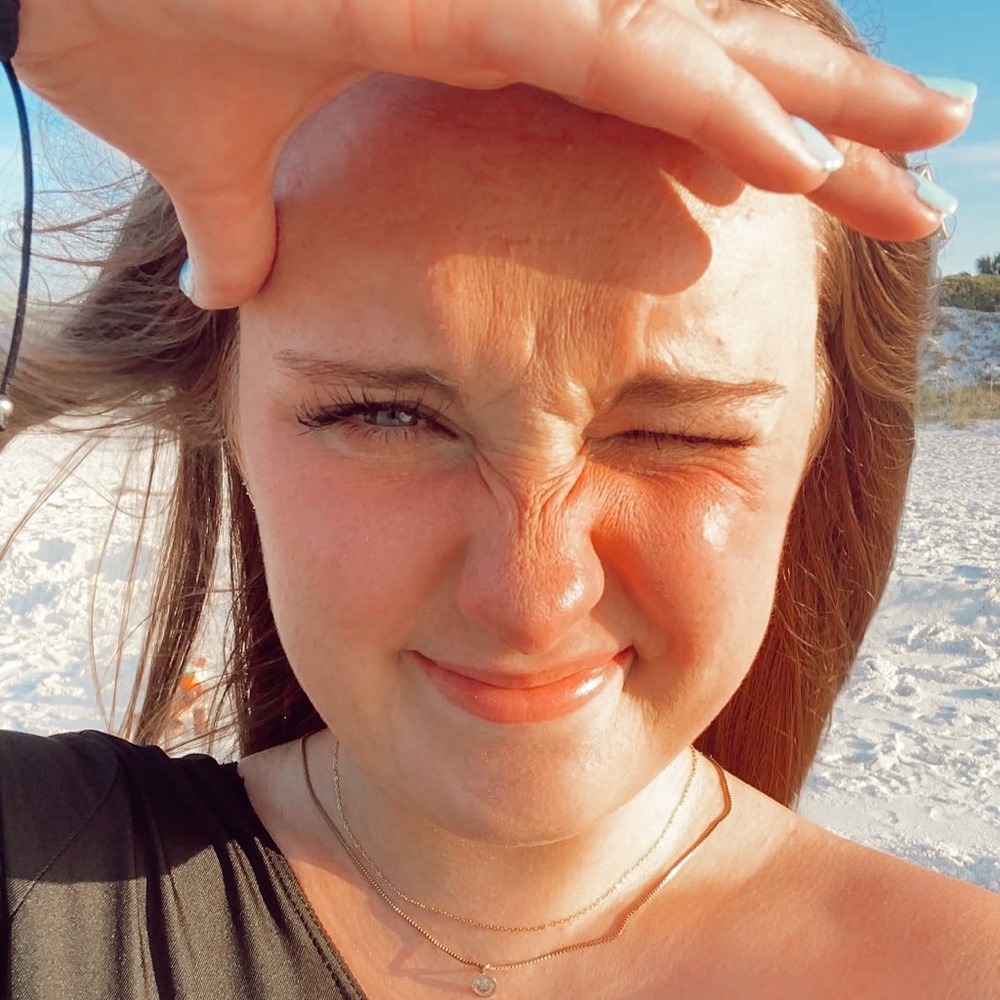 Meet your Posher, Emma